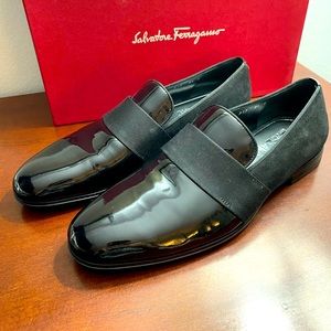 Brand new, authentic Ferragamo oxfords, elegant shoes , leather and black suede